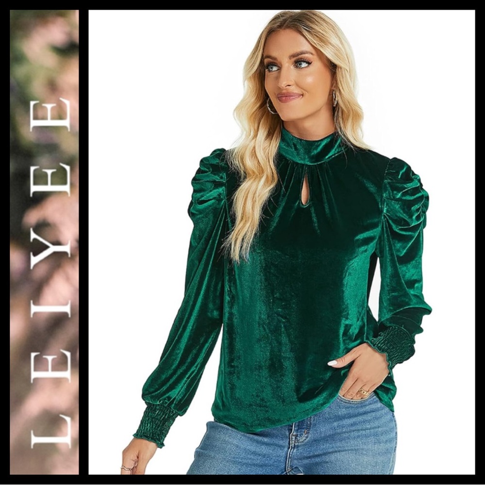 NWOT Mock Neck Green Velvet Top